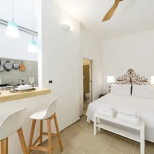  Apartment Don Giuliano Centro