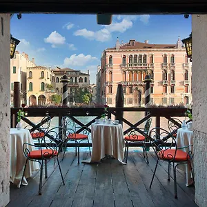 residenza-depoca-san-cassiano.hotelslidodijesolo.com/